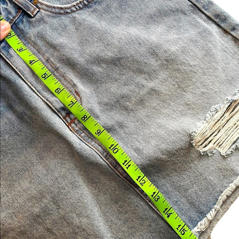 Billabong Distressed Denim Skirt size 28 - Picture 6 of 6